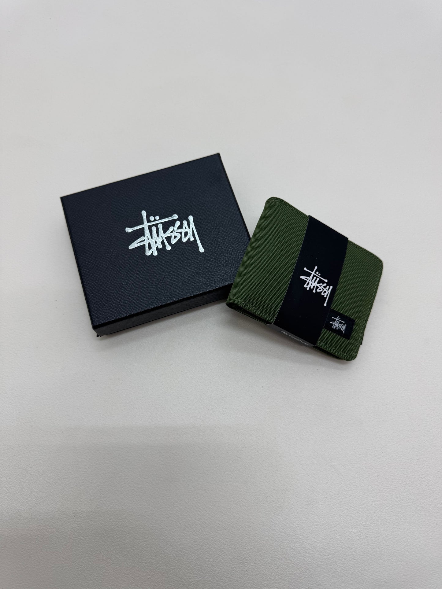 wallet stussy