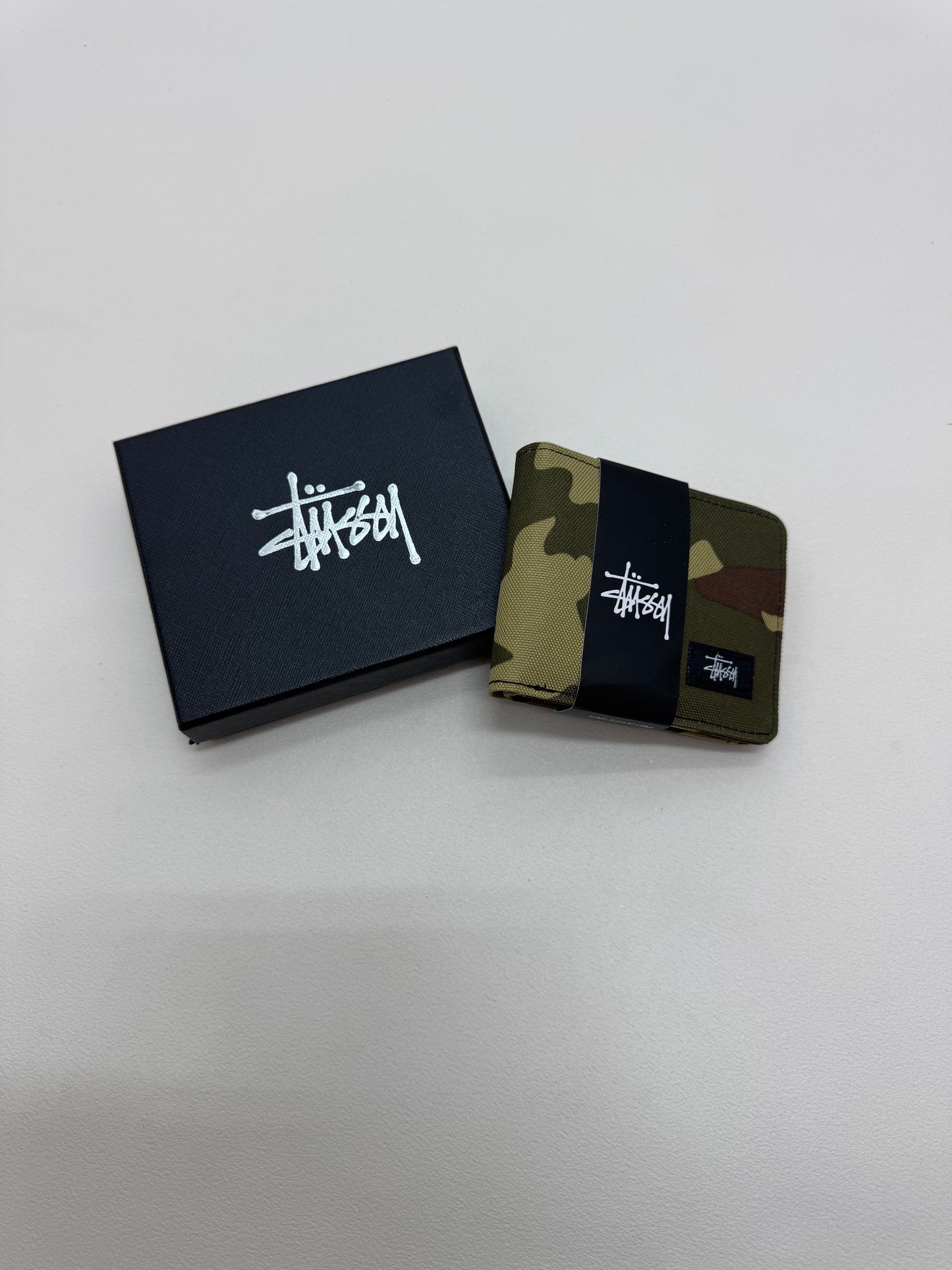 wallet stussy