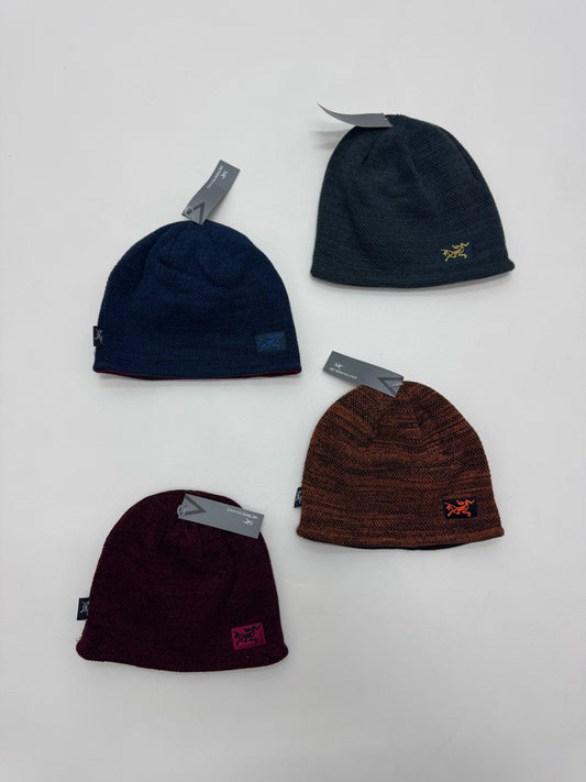 beanie arctyerx two faces